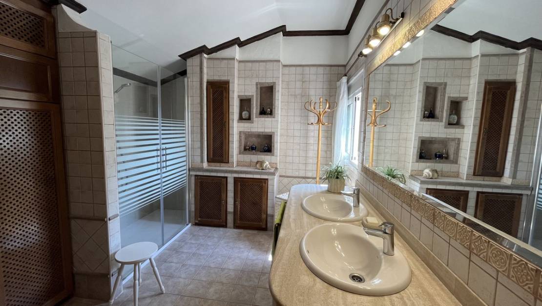 Sale - Villa - Mutxamel - Mutxamel Centro