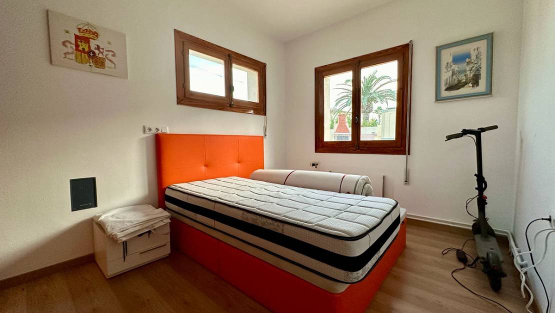 Sale - Villa - Novelda - Estación