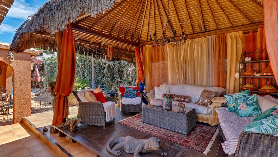 Sale - Villa - Orba - Orba Centro