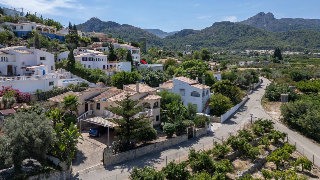 Sale - Villa - Orba - Orba Centro