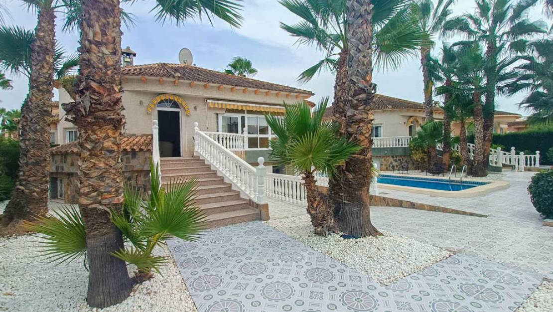 Sale - Villa - Orihuela - Benferri