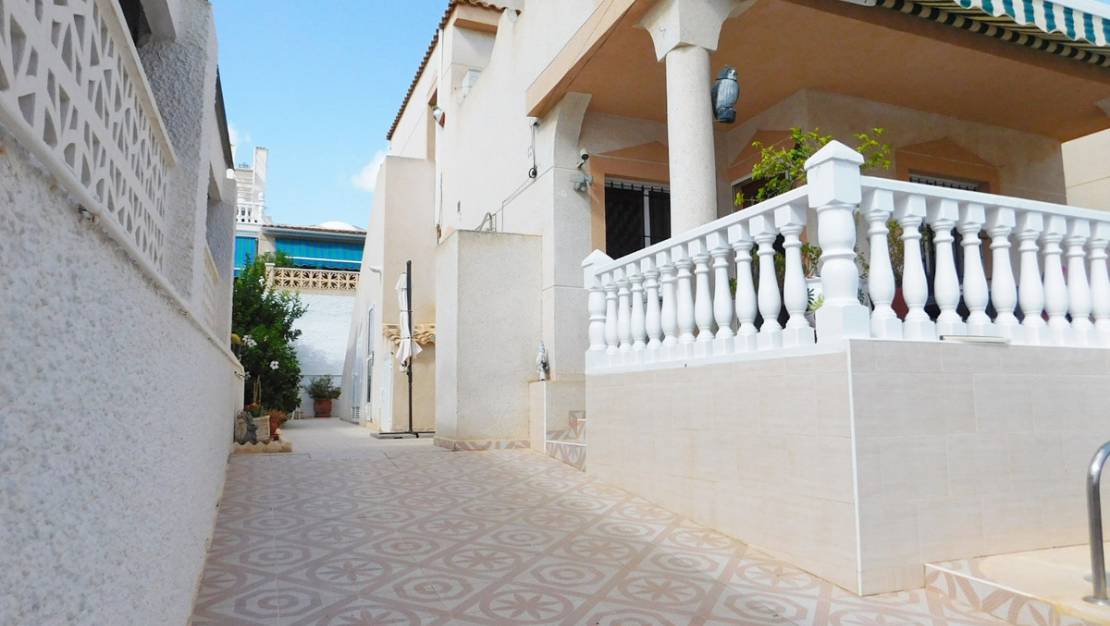 Sale - Villa - Orihuela - Blue Lagoon