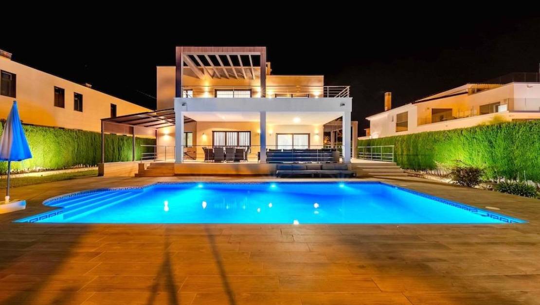 Sale - Villa - Orihuela - Cabo Roig