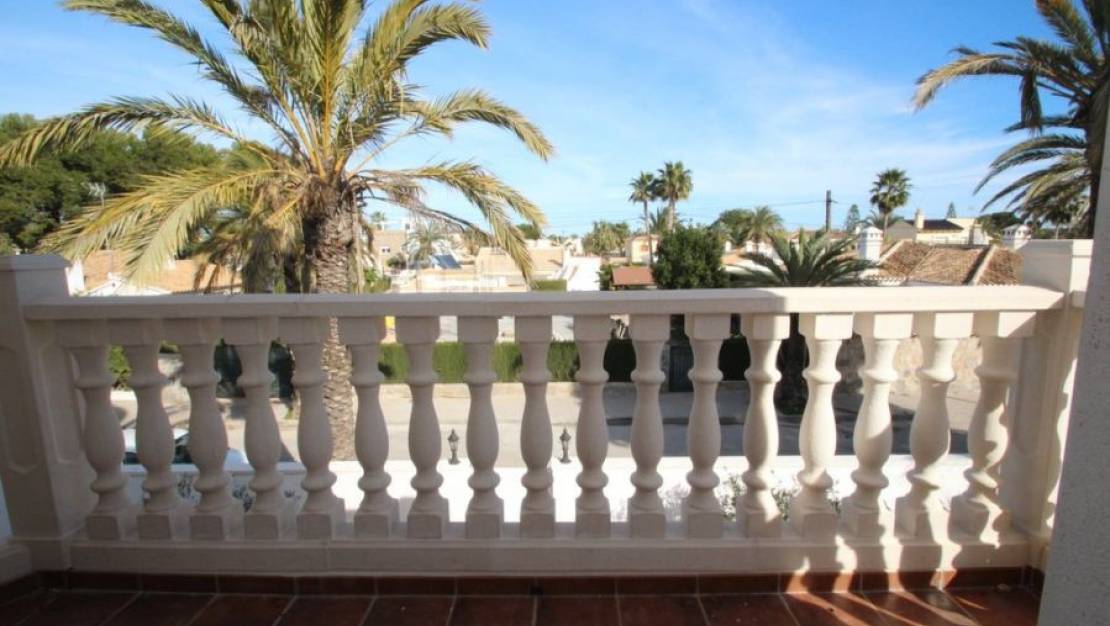 Sale - Villa - Orihuela - Cabo Roig