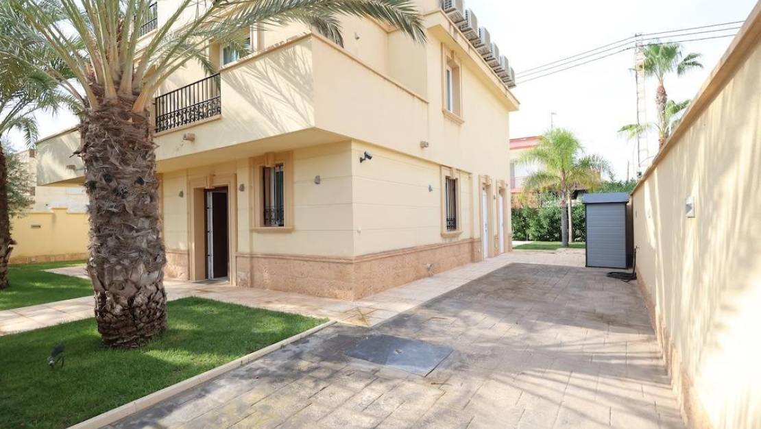 Sale - Villa - Orihuela - Cabo Roig