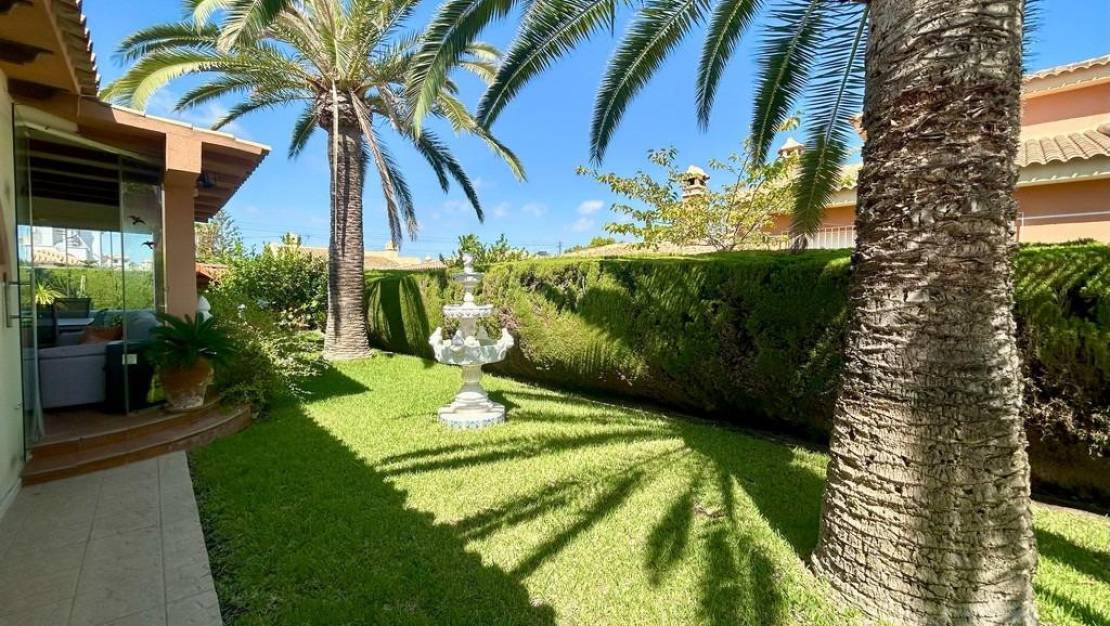 Sale - Villa - Orihuela - Cabo Roig