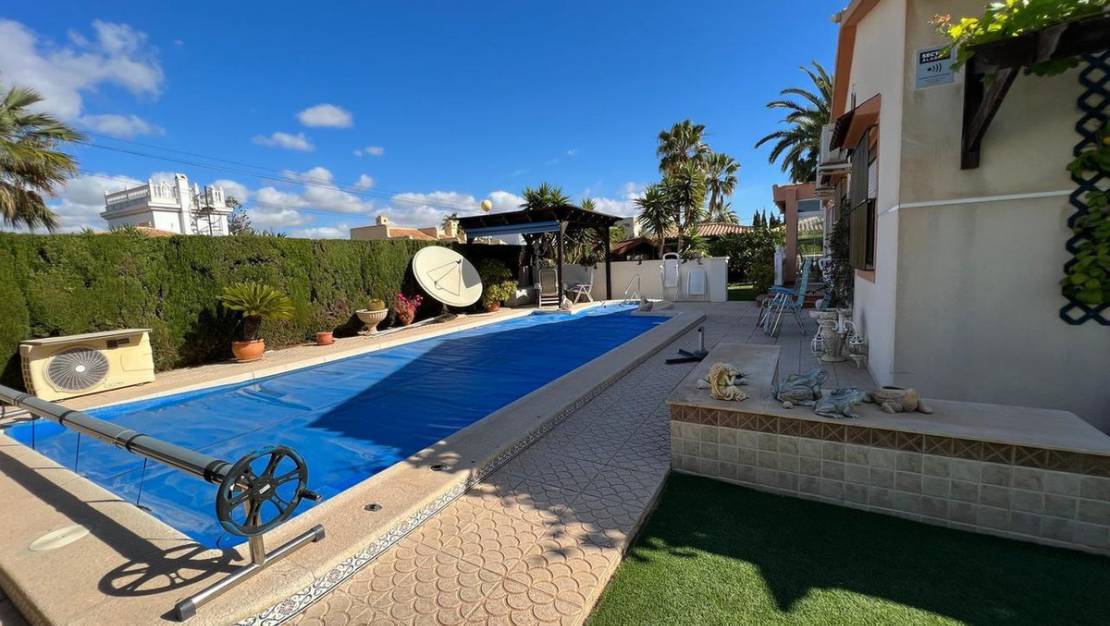Sale - Villa - Orihuela - Cabo Roig