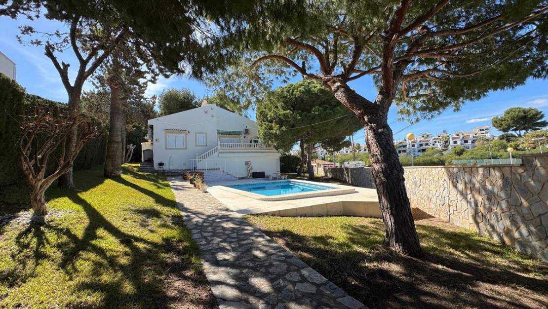 Sale - Villa - Orihuela - Cabo Roig