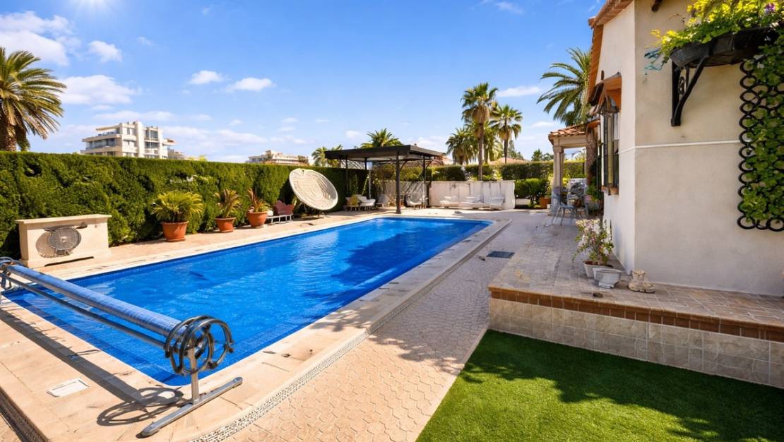 Sale - Villa - Orihuela - Cabo Roig