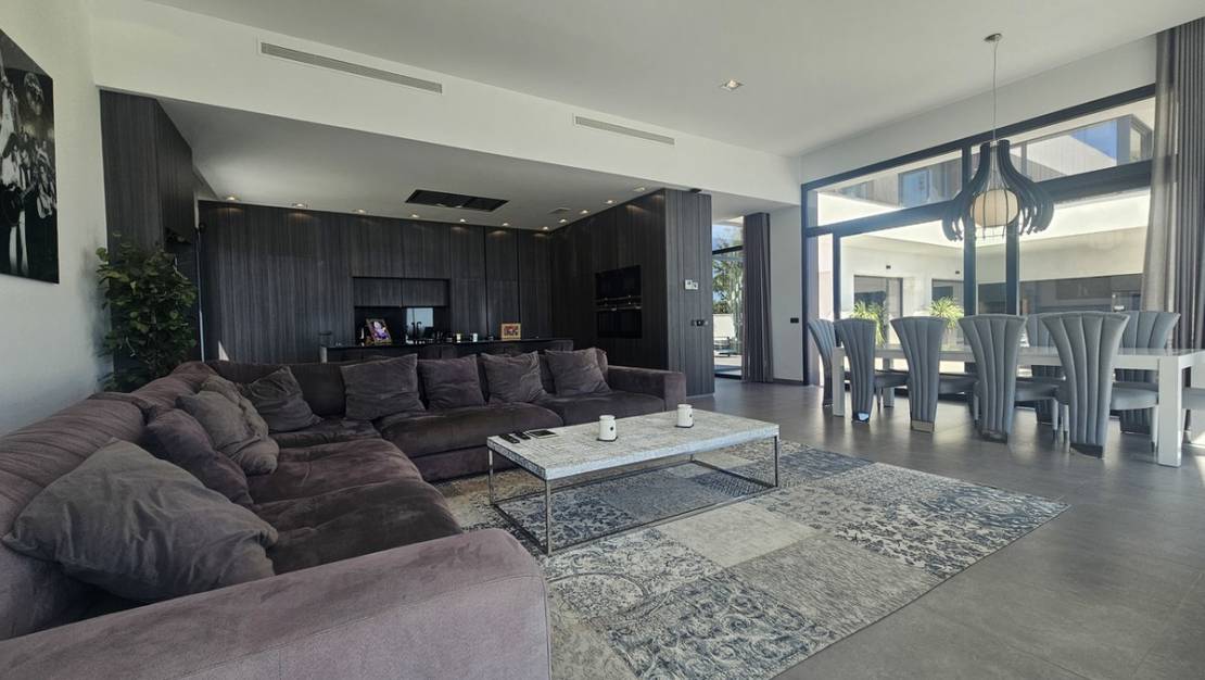 Sale - Villa - Orihuela - Cabo Roig