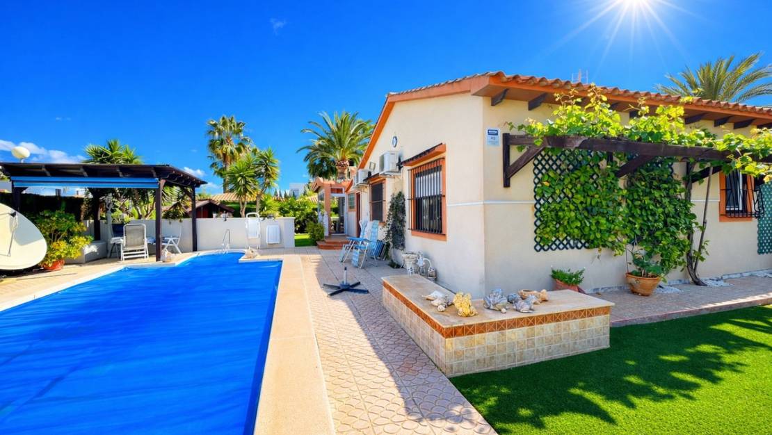 Sale - Villa - Orihuela - Cabo Roig