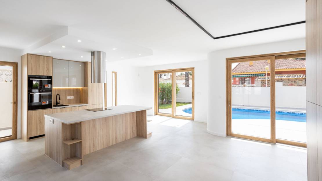 Sale - Villa - Orihuela - Cabo Roig