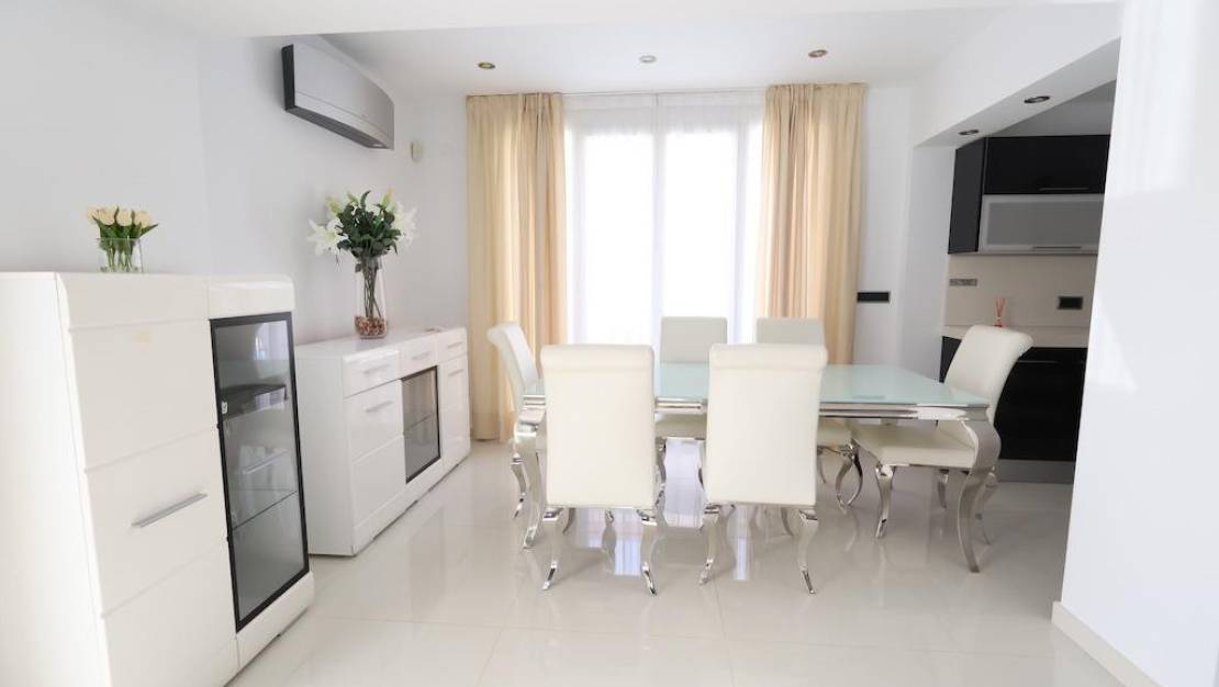 Sale - Villa - Orihuela - Cabo Roig