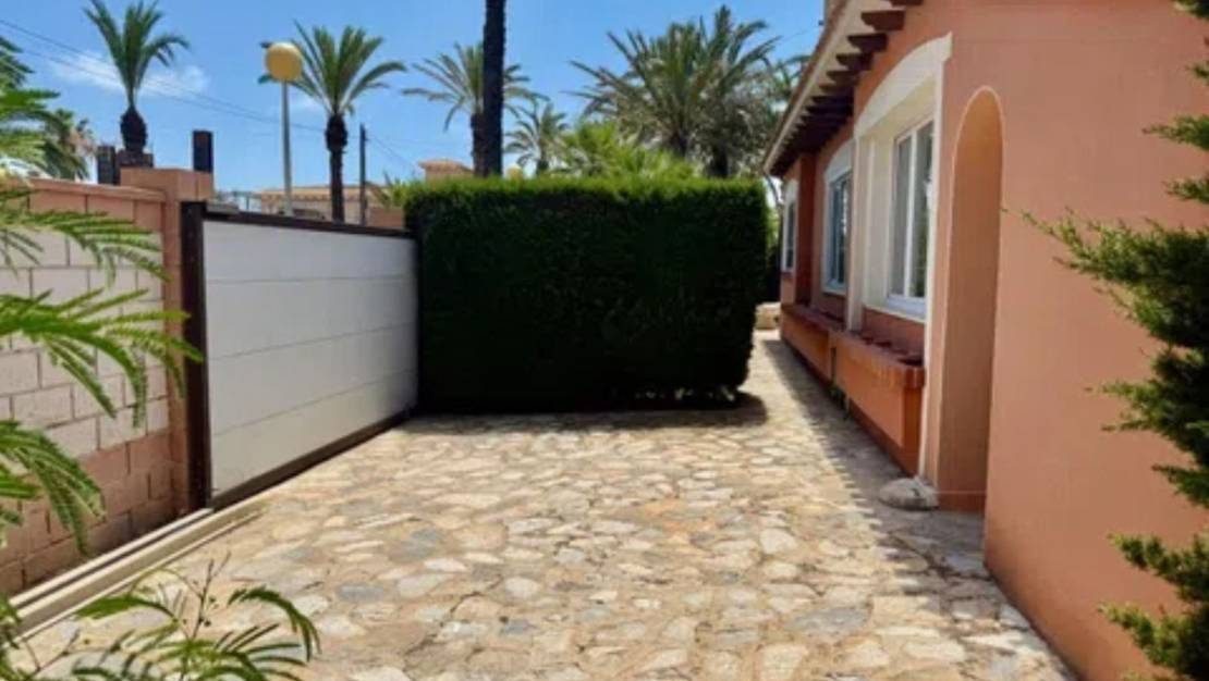 Sale - Villa - Orihuela - Cabo Roig