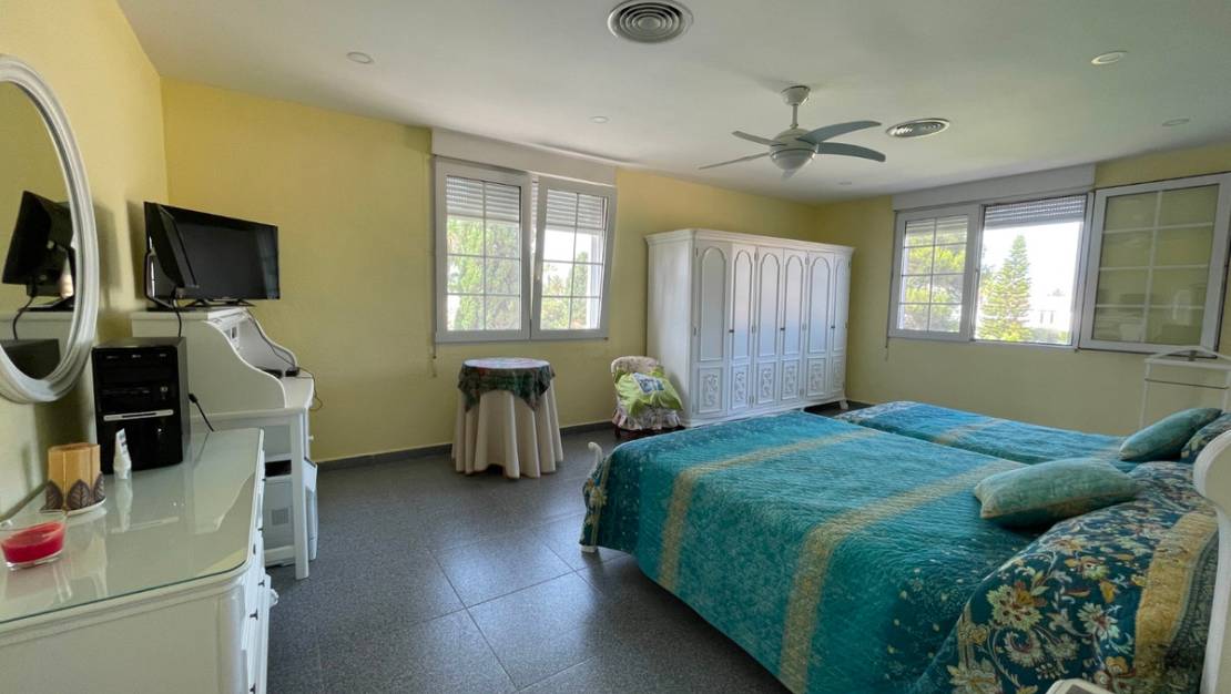 Sale - Villa - Orihuela - Cabo Roig
