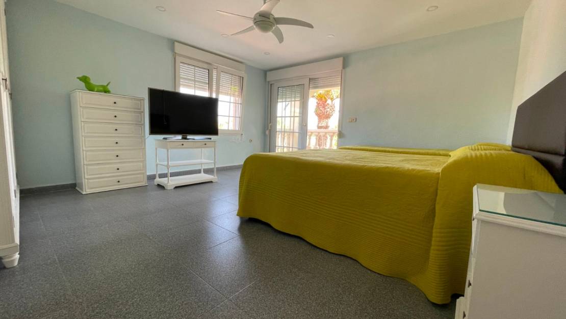 Sale - Villa - Orihuela - Cabo Roig