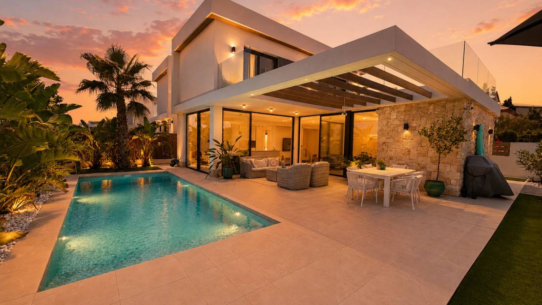 Sale - Villa - Orihuela - Cabo Roig