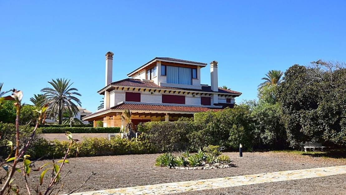 Sale - Villa - Orihuela - Cabo Roig