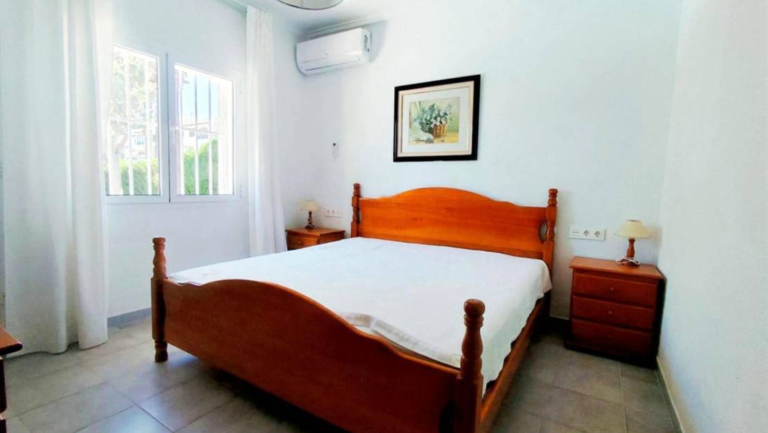 Sale - Villa - Orihuela - Cabo Roig