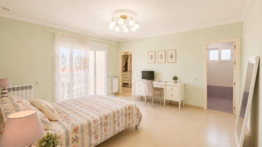 Sale - Villa - Orihuela - Cabo Roig