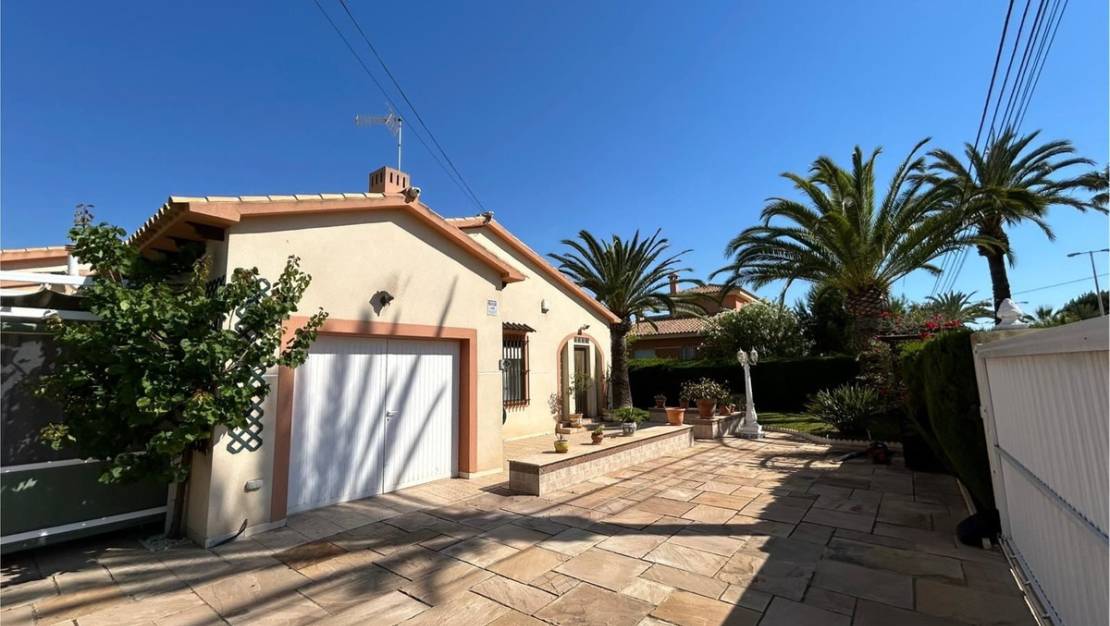 Sale - Villa - Orihuela - Cabo Roig