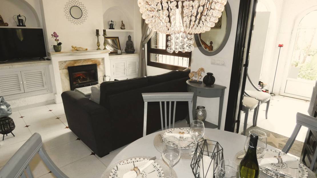 Sale - Villa - Orihuela - Cabo Roig
