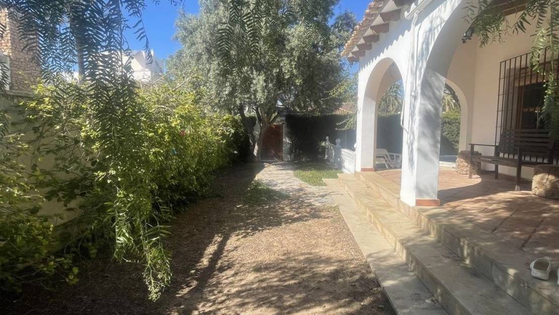 Sale - Villa - Orihuela - Cabo Roig