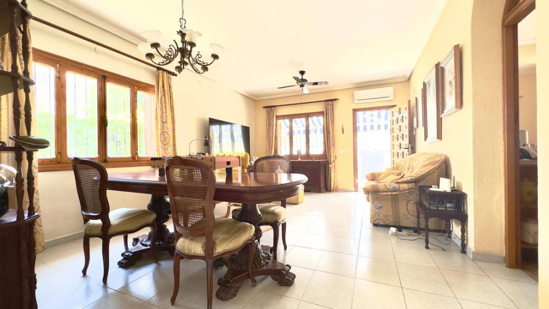 Sale - Villa - Orihuela - Cabo Roig