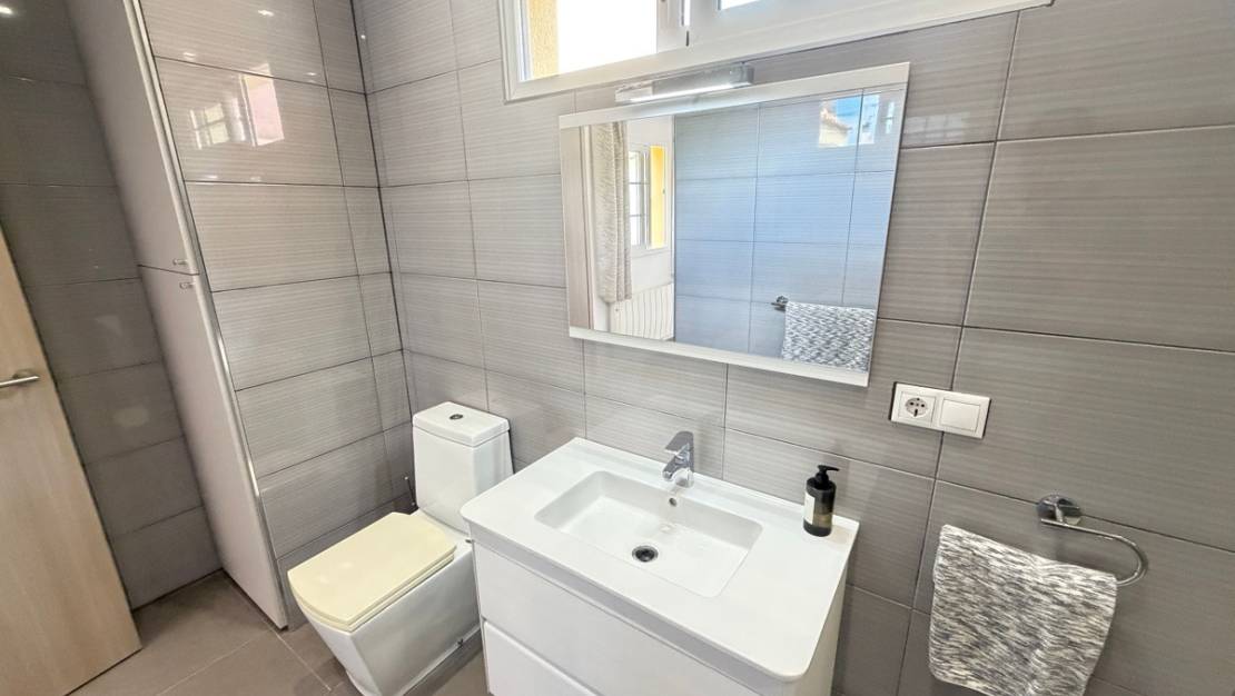 Sale - Villa - Orihuela - Cabo Roig
