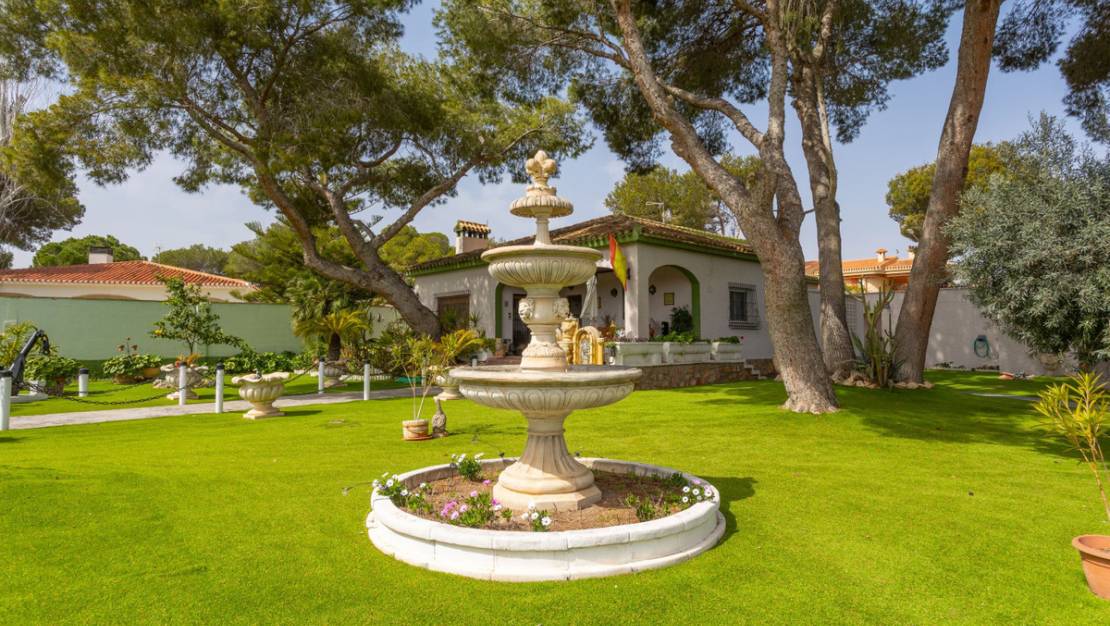 Sale - Villa - Orihuela - Campoamor