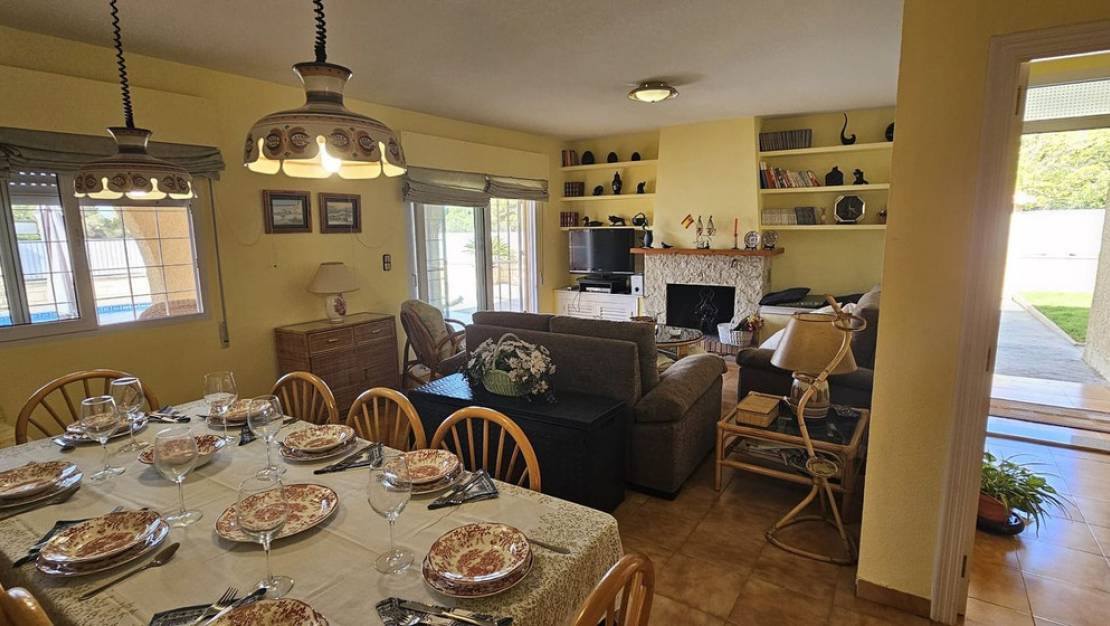 Sale - Villa - Orihuela - Campoamor