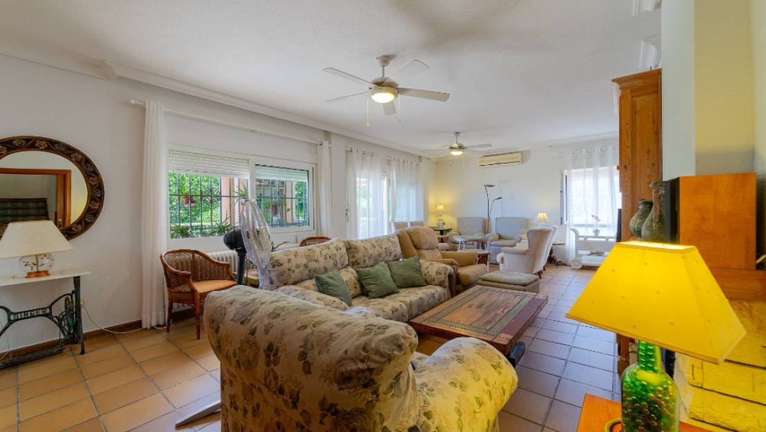 Sale - Villa - Orihuela - Campoamor