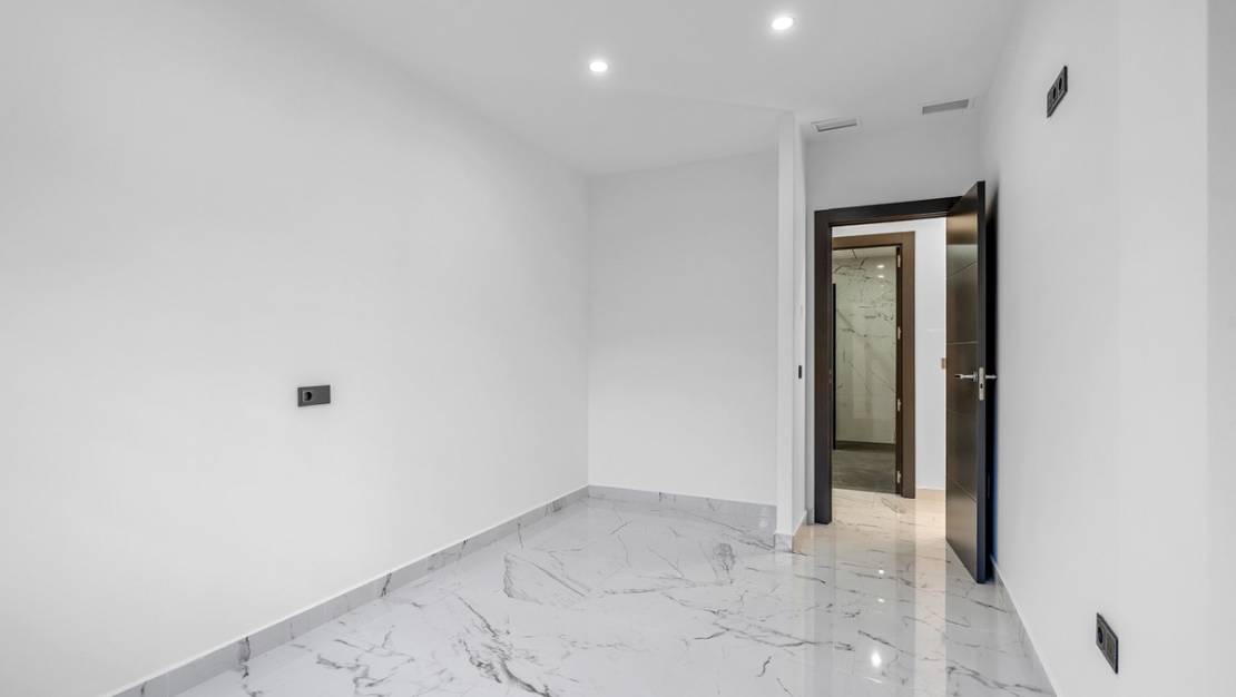 Sale - Villa - Orihuela - Campoamor