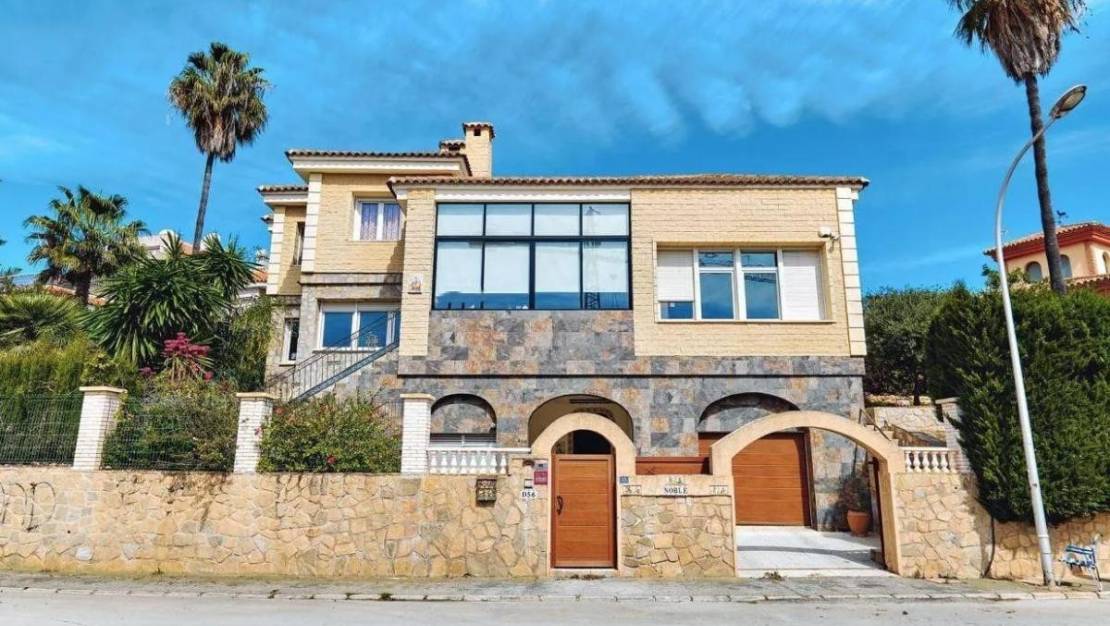 Sale - Villa - Orihuela - Campoamor