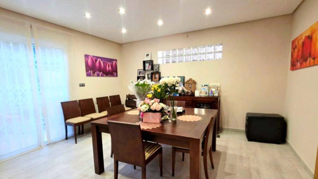 Sale - Villa - Orihuela - Campoamor