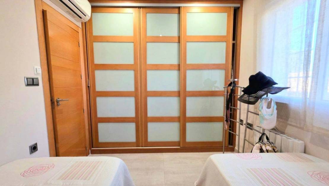 Sale - Villa - Orihuela - Campoamor