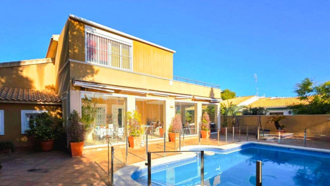 Sale - Villa - Orihuela - Campoamor