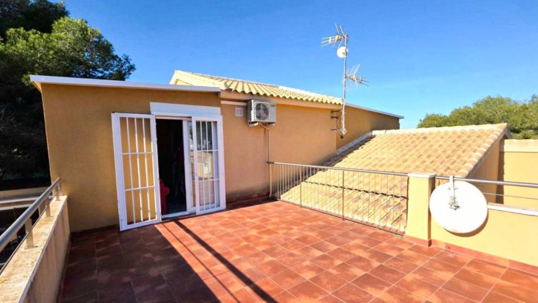 Sale - Villa - Orihuela - Campoamor