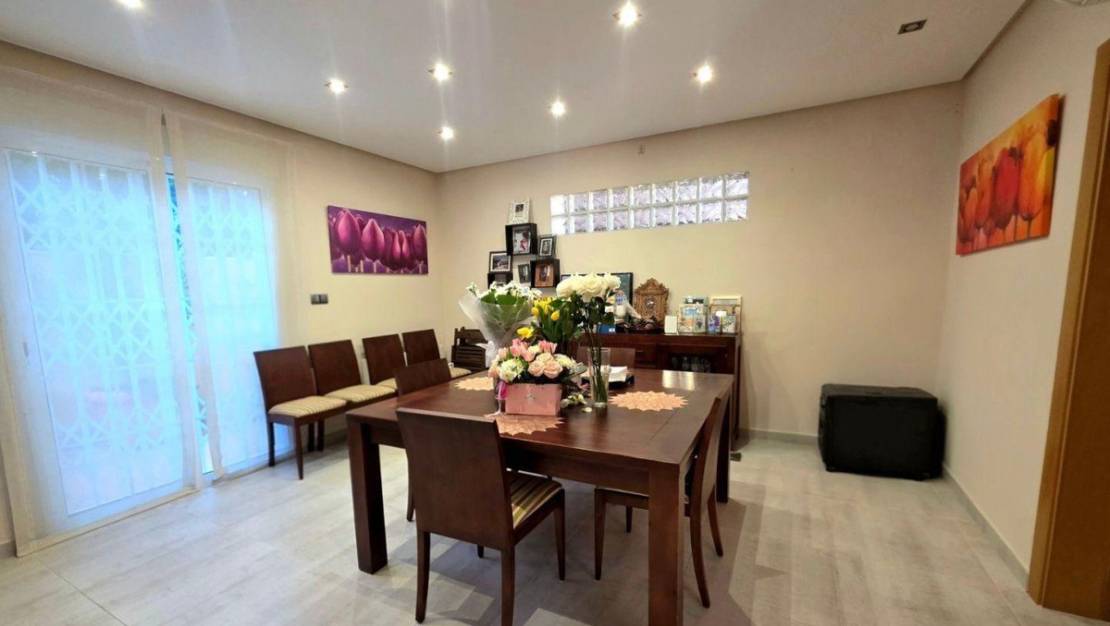 Sale - Villa - Orihuela - Campoamor