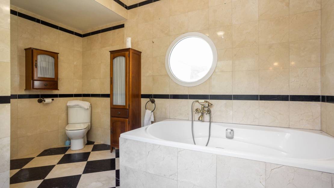 Sale - Villa - Orihuela - Campoamor