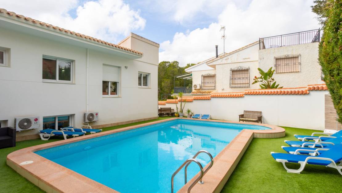 Sale - Villa - Orihuela - Campoamor