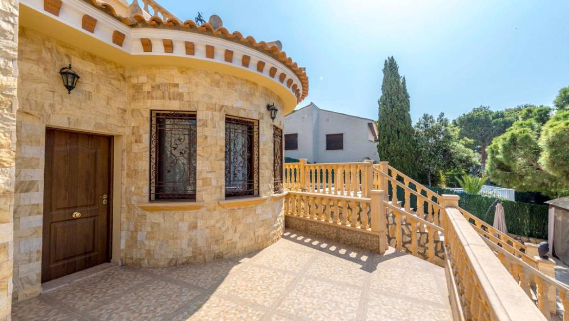 Sale - Villa - Orihuela - Campoamor