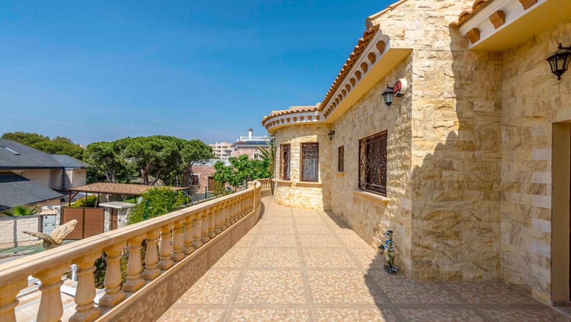 Sale - Villa - Orihuela - Campoamor