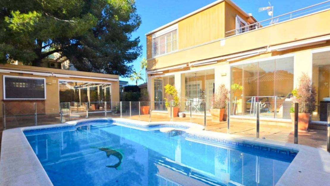 Sale - Villa - Orihuela - Campoamor
