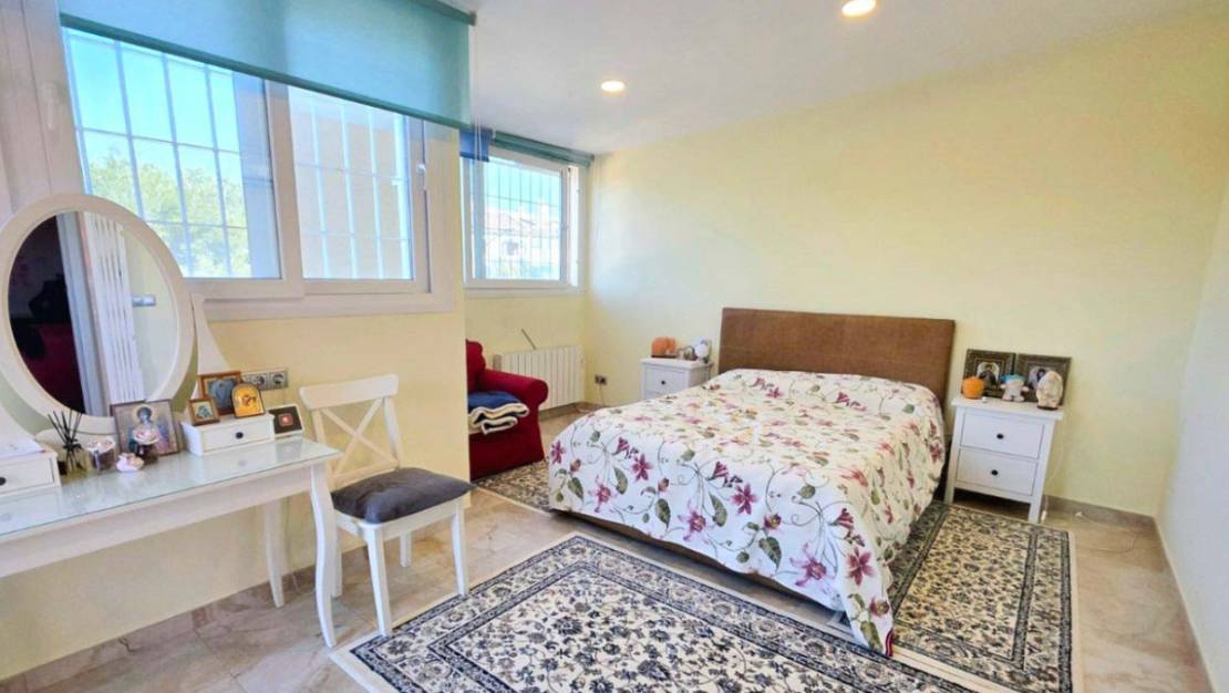 Sale - Villa - Orihuela - Campoamor