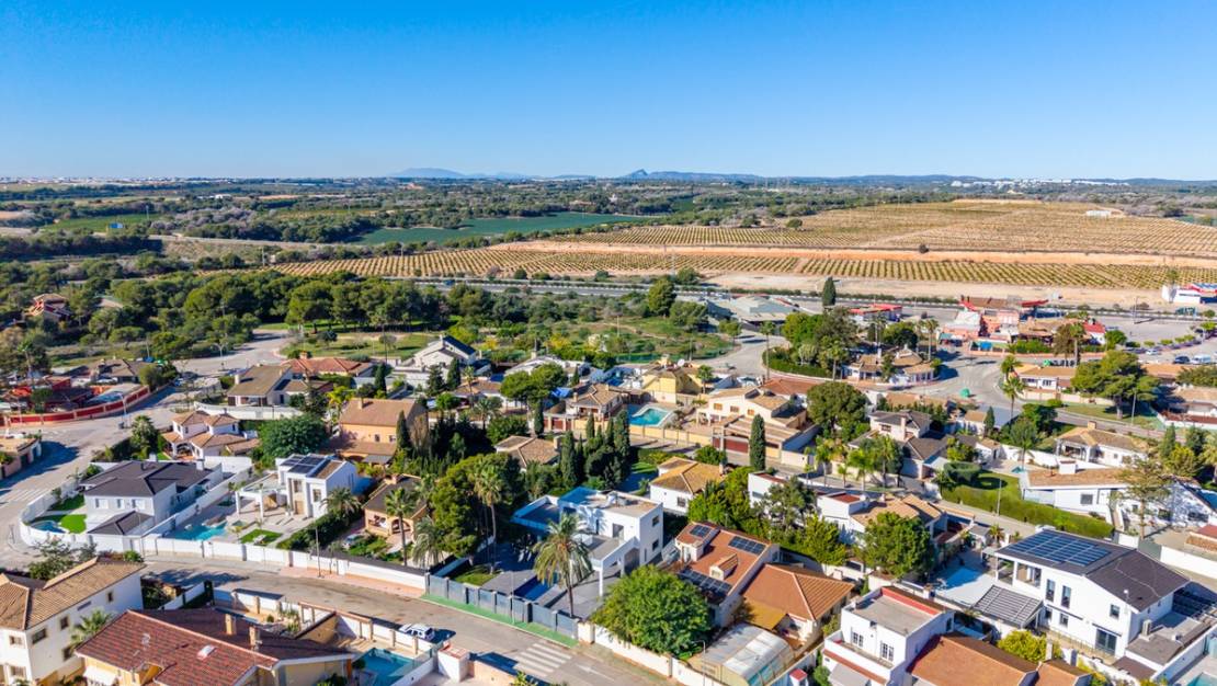 Sale - Villa - Orihuela - Campoamor