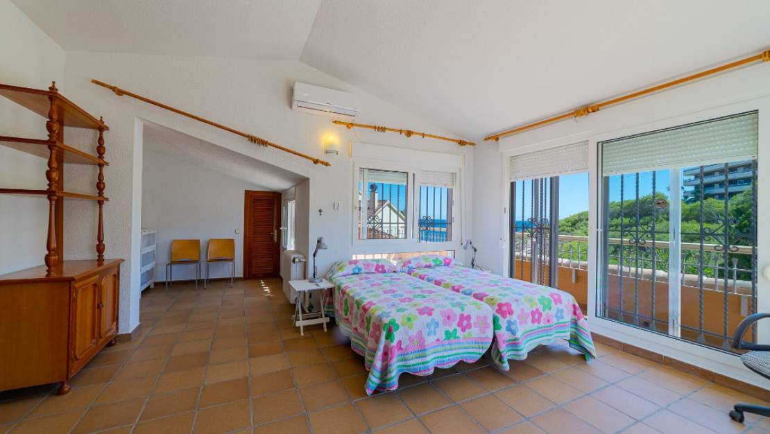 Sale - Villa - Orihuela - Campoamor