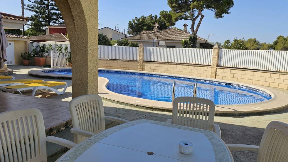 Sale - Villa - Orihuela - Campoamor