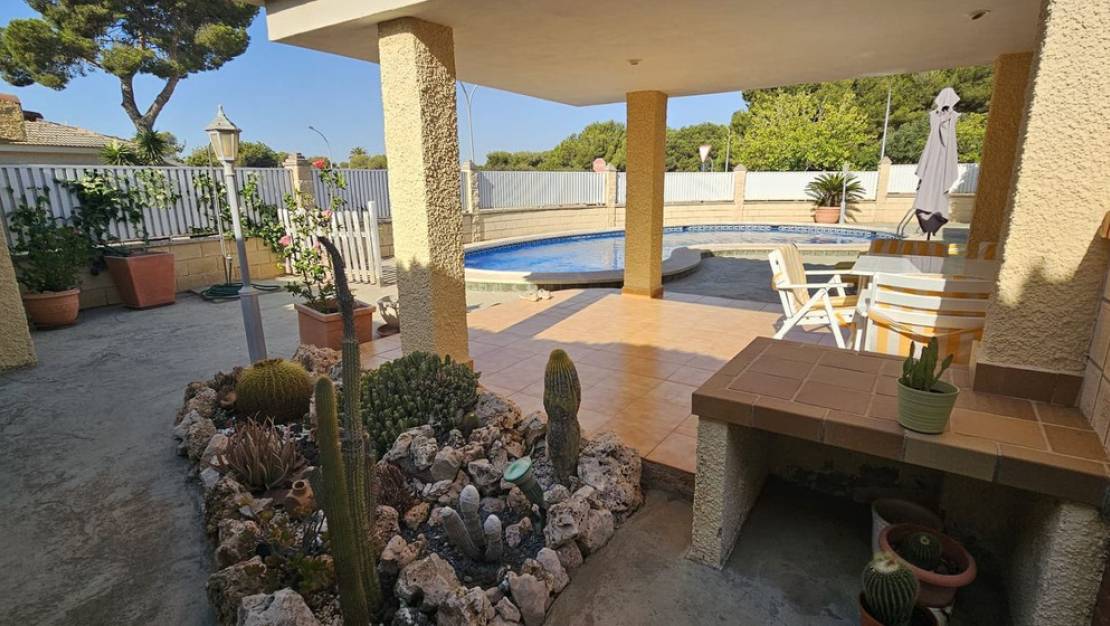 Sale - Villa - Orihuela - Campoamor