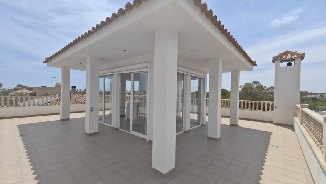 Sale - Villa - Orihuela - Campoamor